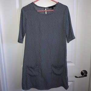 Harlowe and Graham Two Pocket Dress Make an Offer